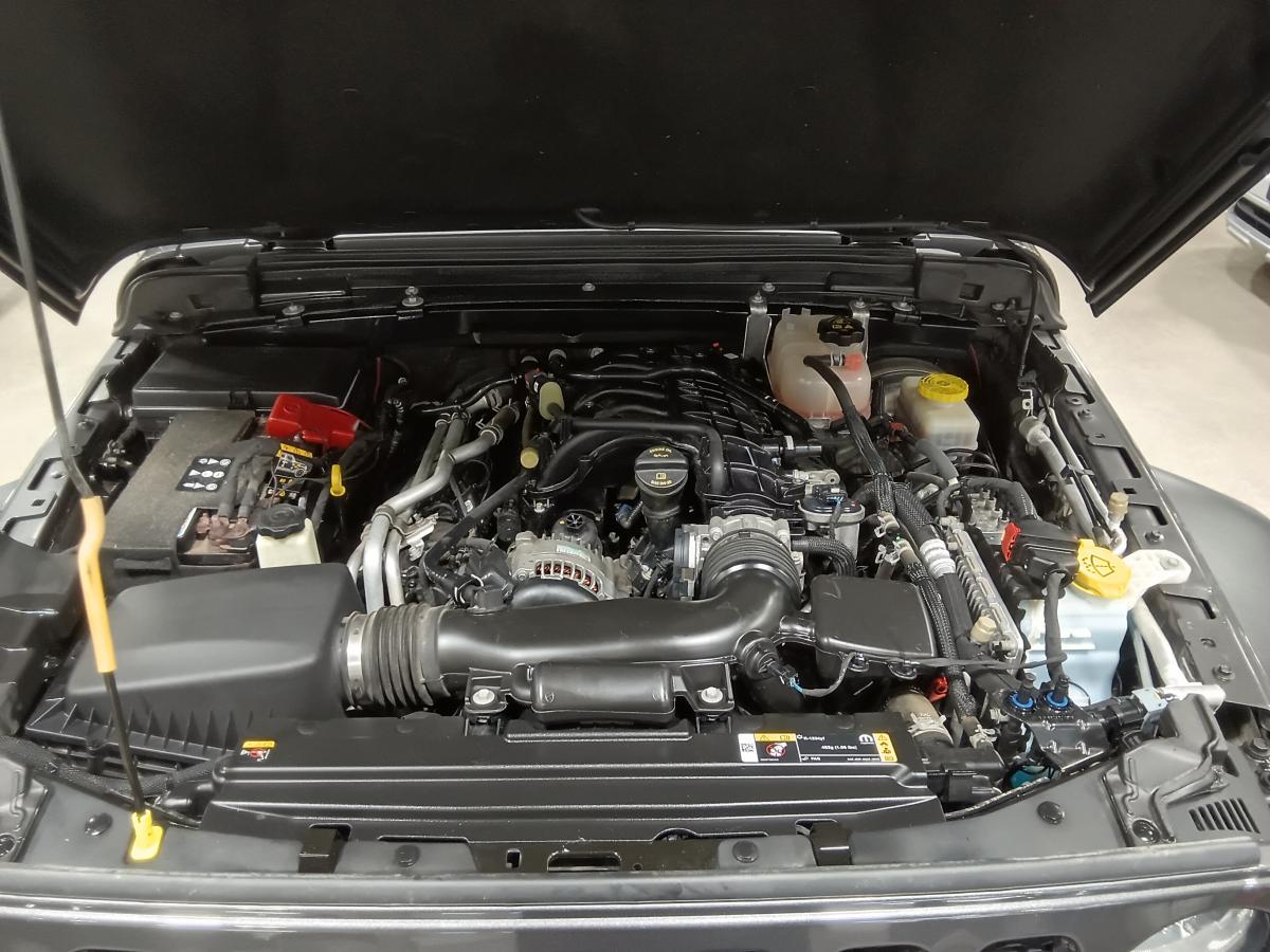 2022 Jeep Wrangler - Image 8