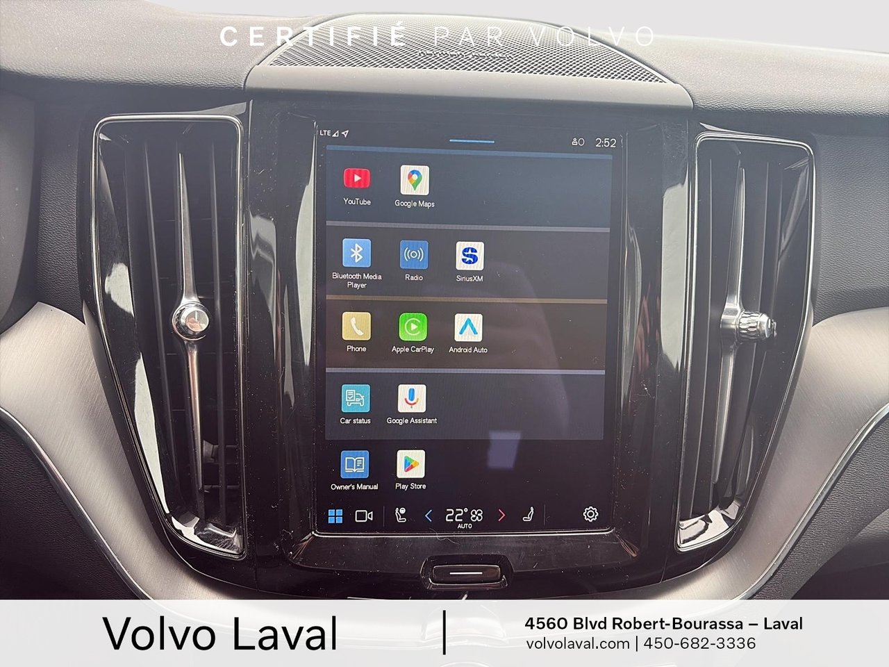 2022 Volvo XC60 - Image 21