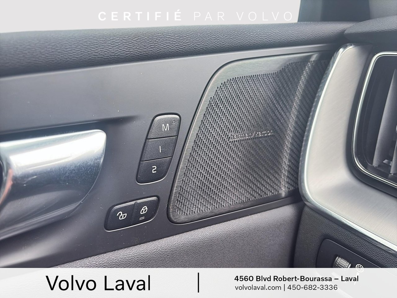 2022 Volvo XC60 - Image 26