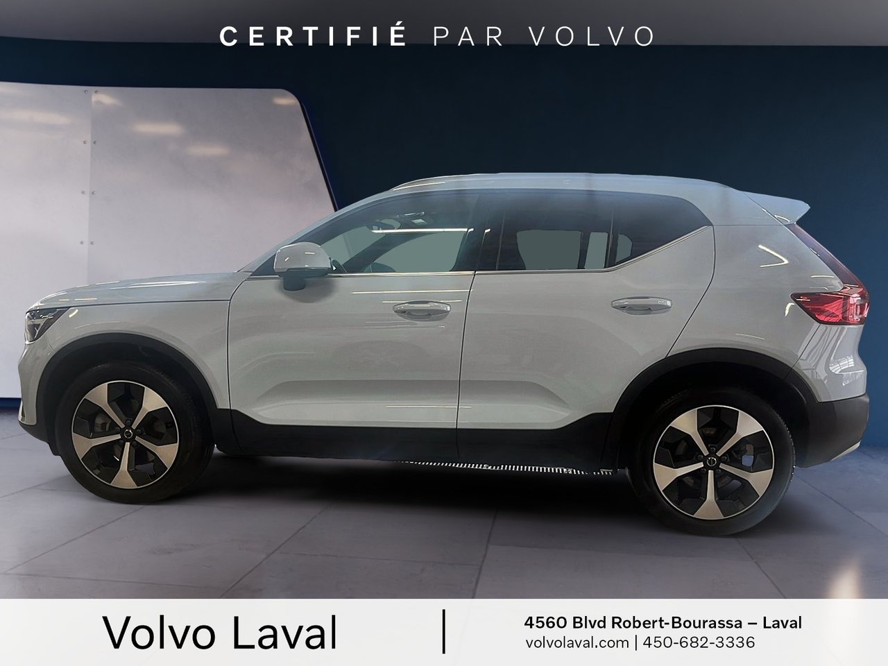 2025 Volvo XC40 - Image 5