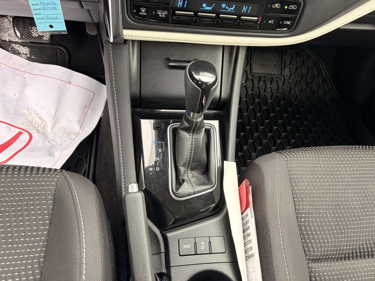 2018 Toyota Corolla iM - Image 17