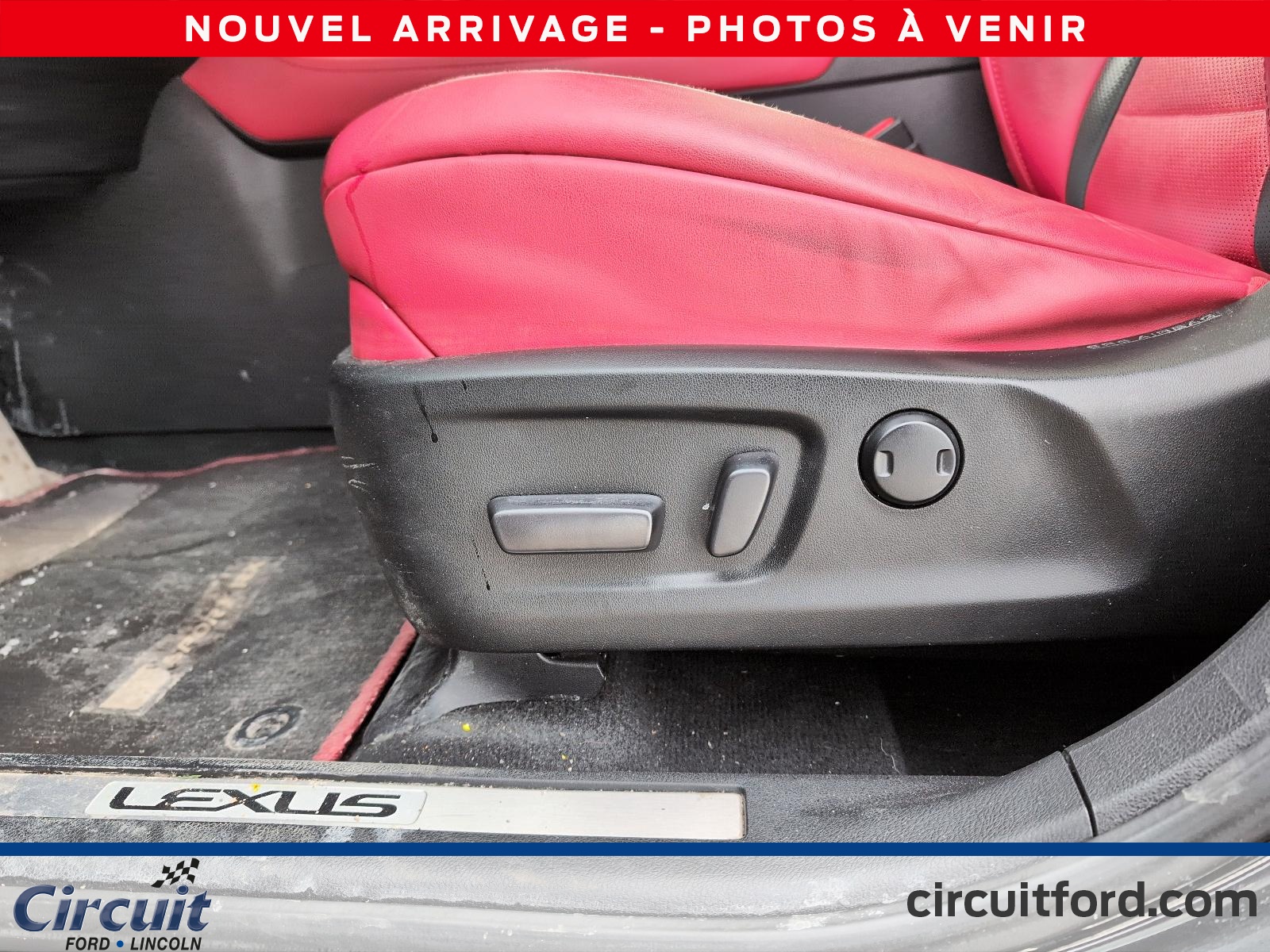 2022 Lexus RX 350L - Image 10