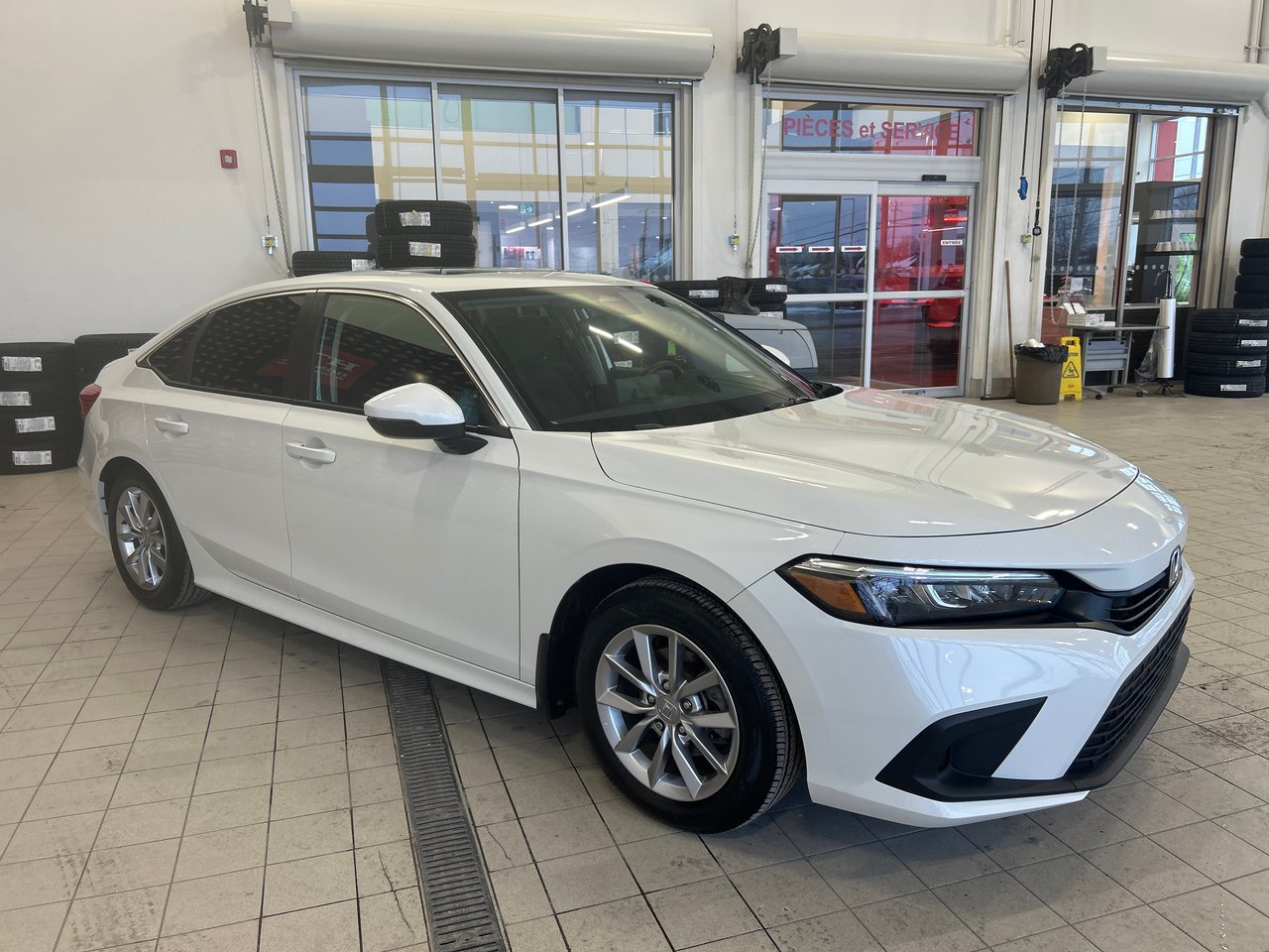 2024 Honda Civic Sedan - Image 12