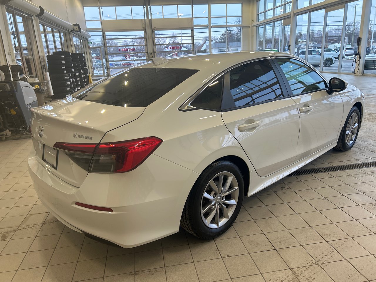 2024 Honda Civic Sedan - Image 14