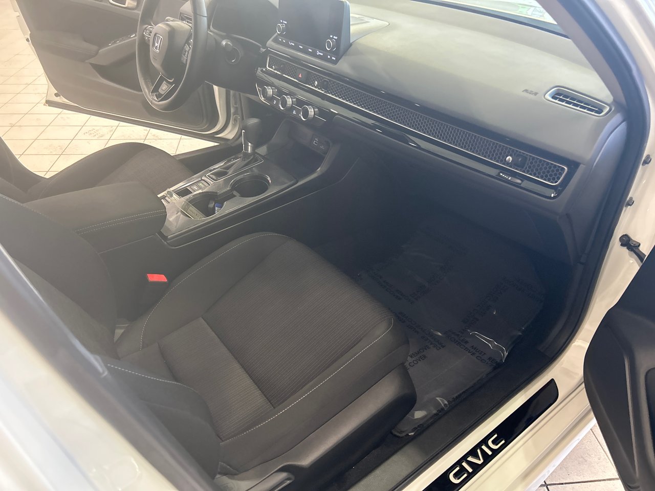 2024 Honda Civic Sedan - Image 18