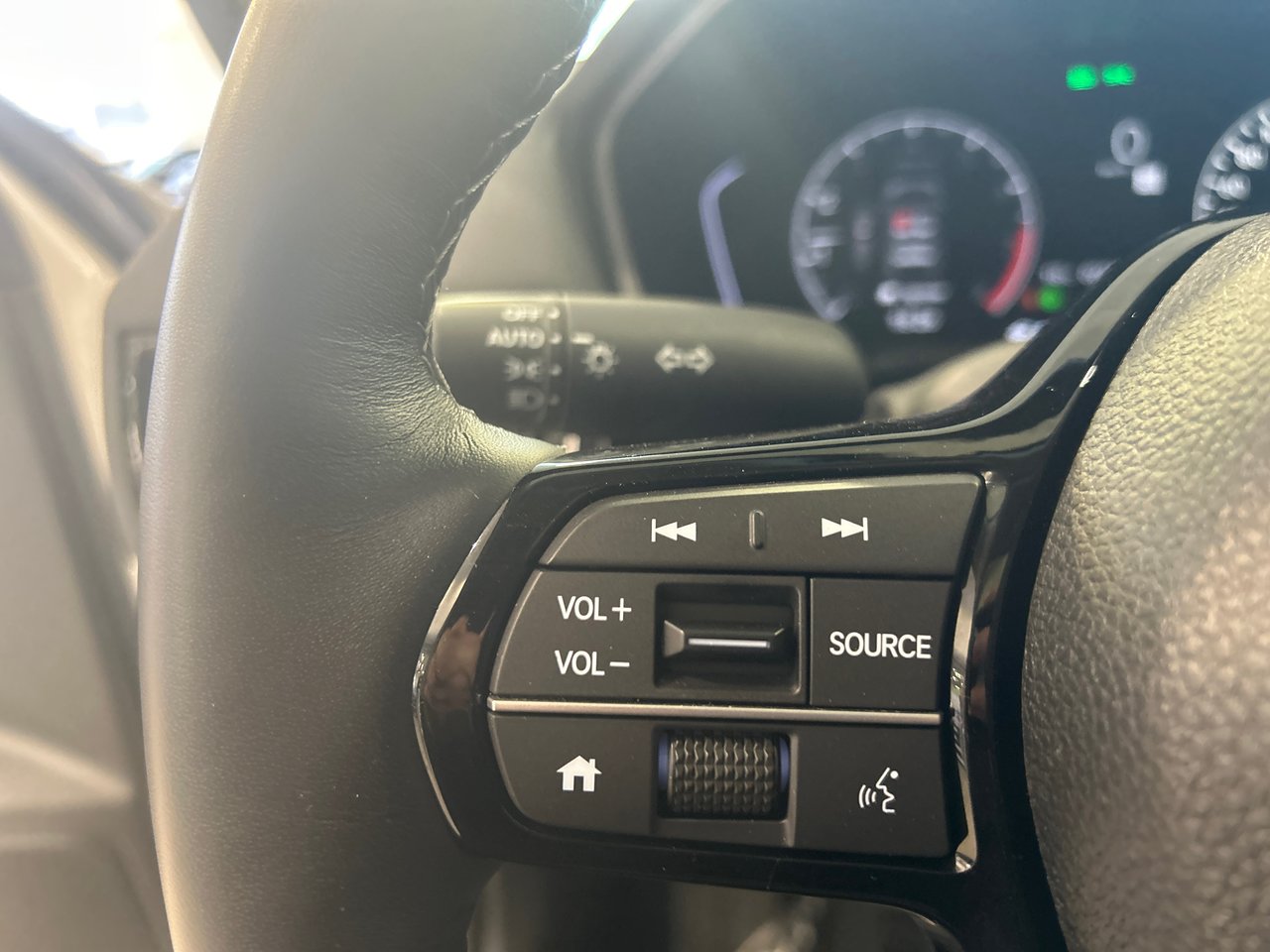 2024 Honda Civic Sedan - Image 32