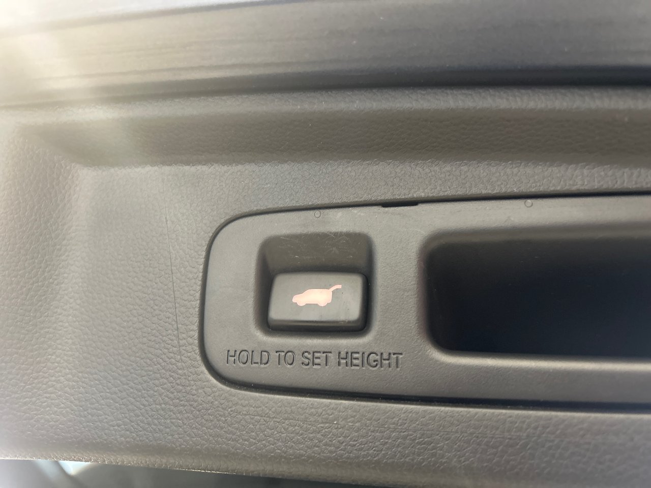 2024 Honda CR-V Hybrid - Image 12