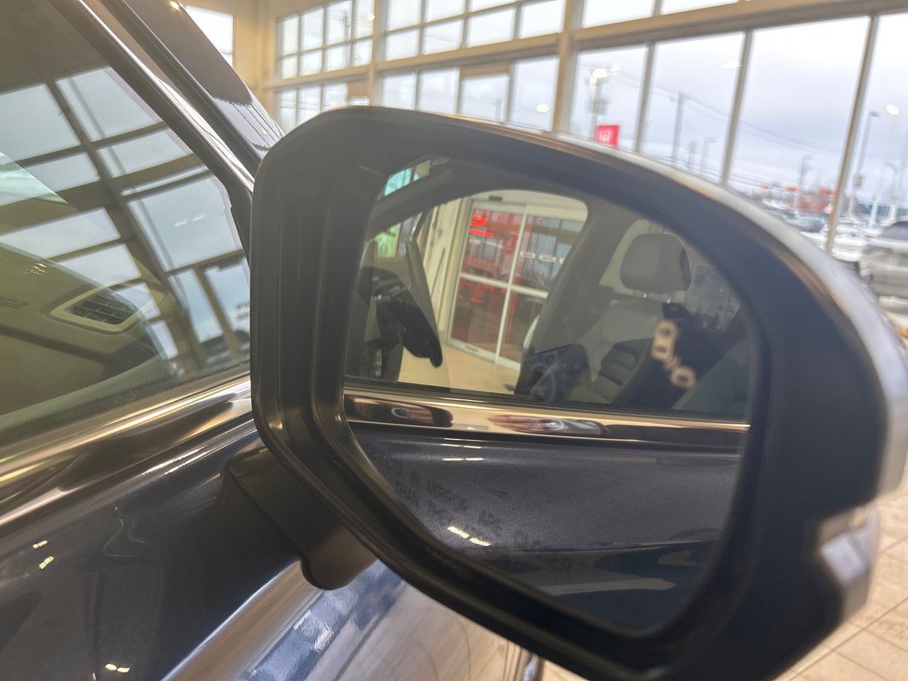 2024 Honda CR-V Hybrid - Image 15