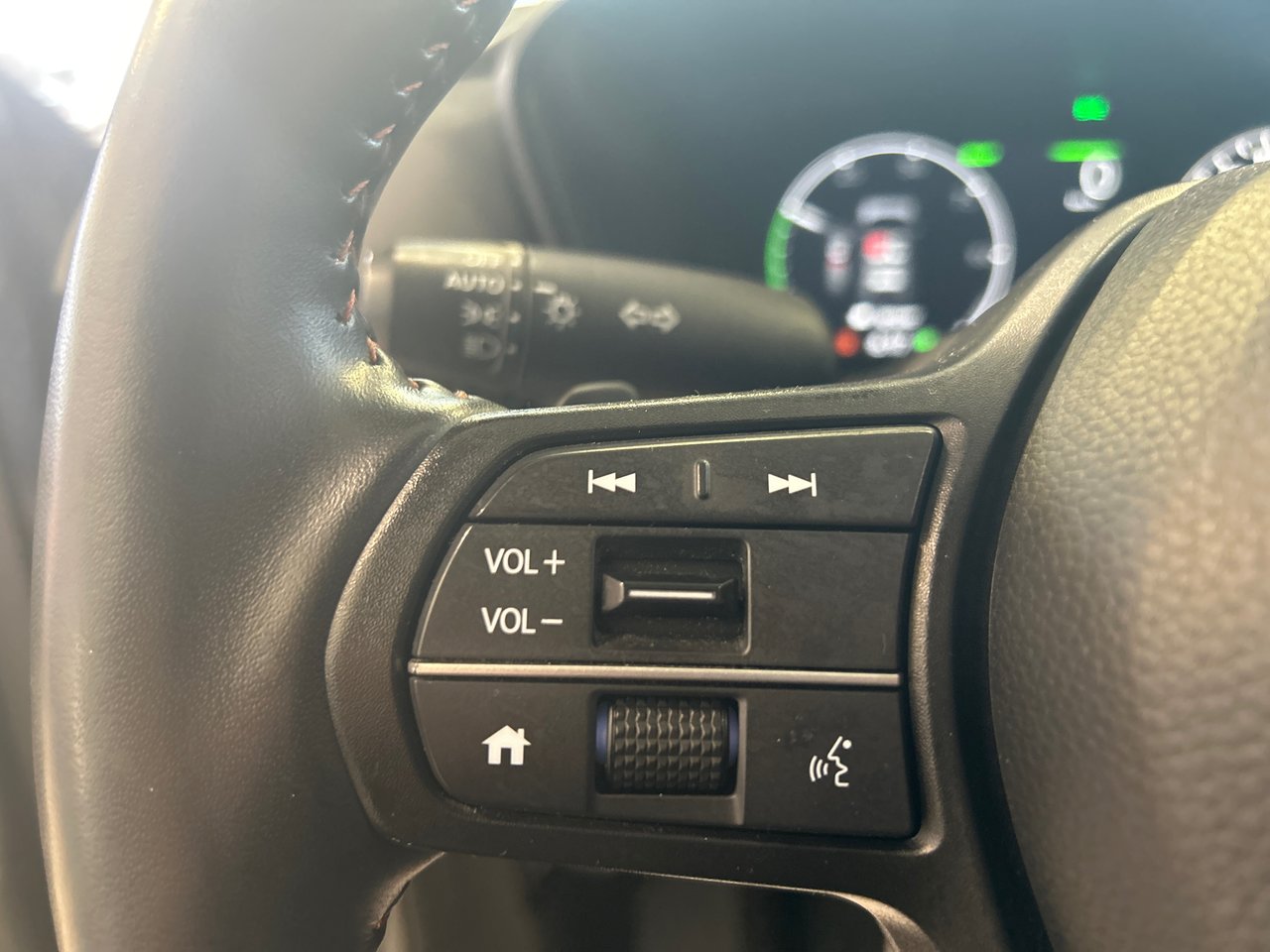 2024 Honda CR-V Hybrid - Image 36