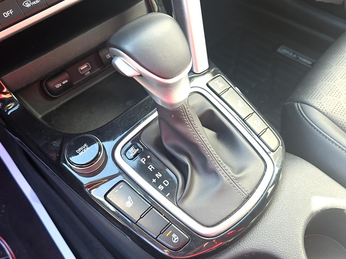 2023 Kia Seltos - Image 18