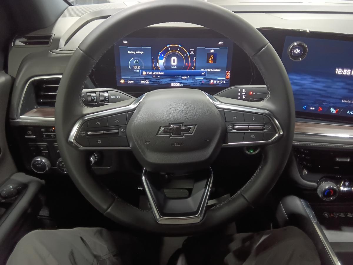 2025 Chevrolet Tahoe - Image 29