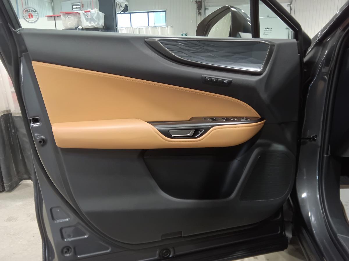 2024 Lexus NX 350h - Image 18