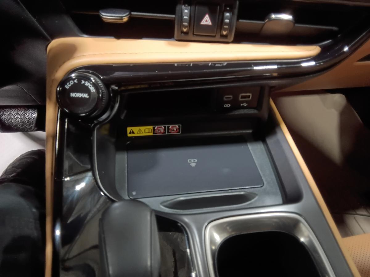 2024 Lexus NX 350h - Image 27