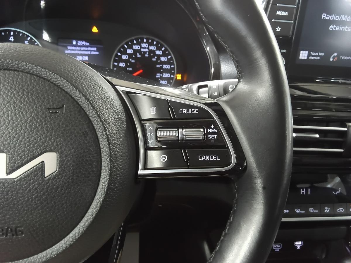 2023 Kia Seltos - Image 32