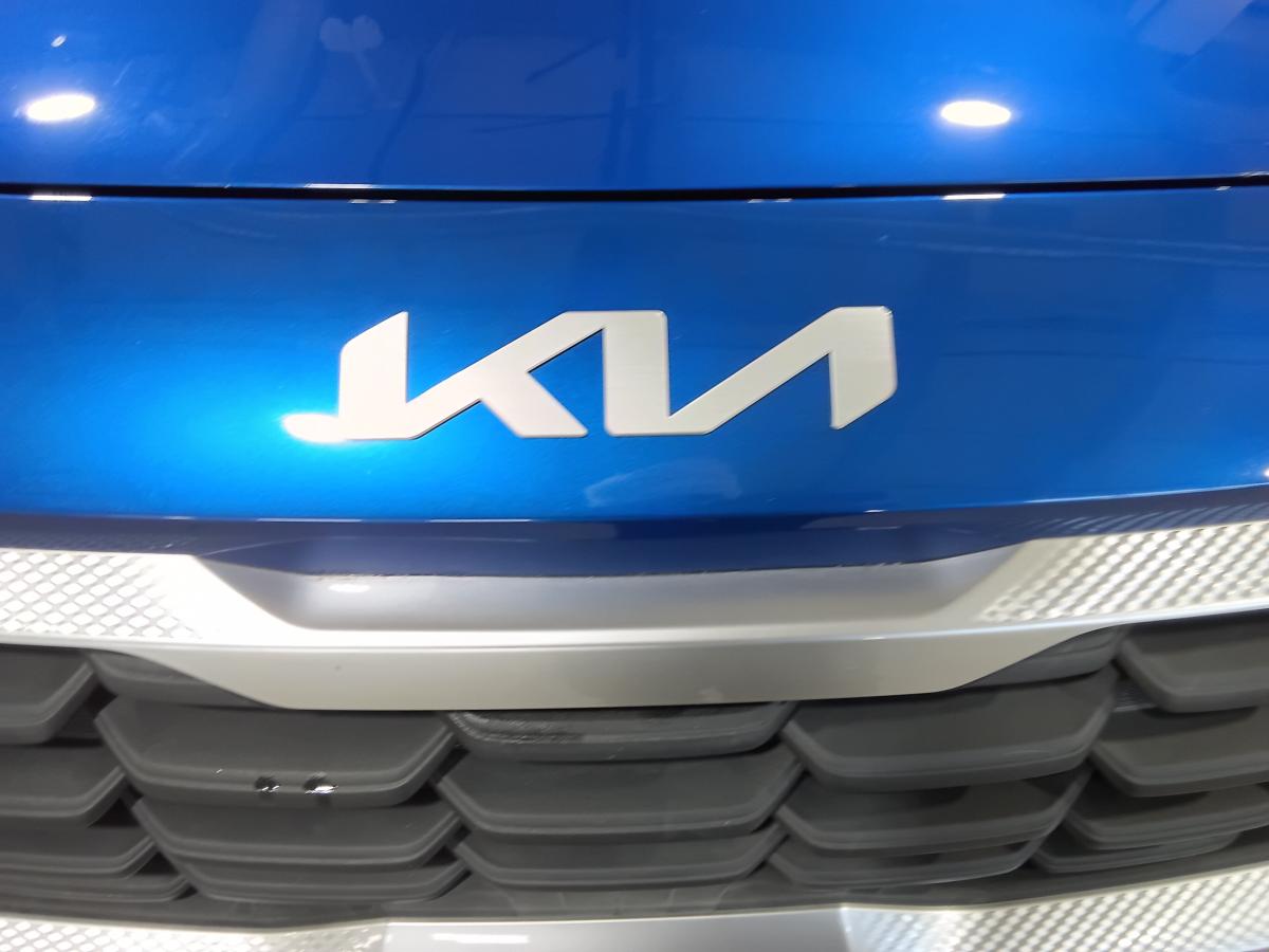 2023 Kia Seltos - Image 11