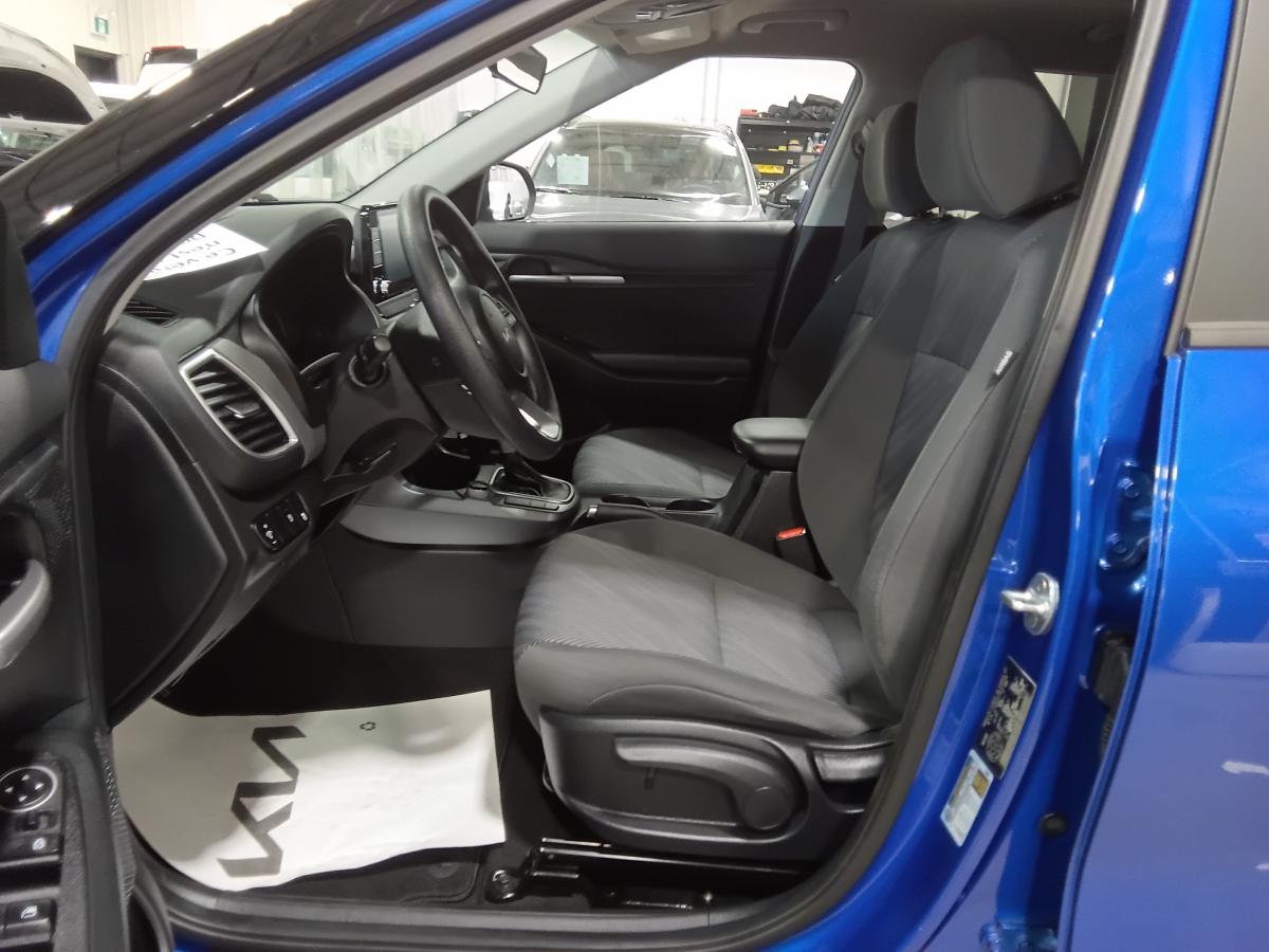 2023 Kia Seltos - Image 21