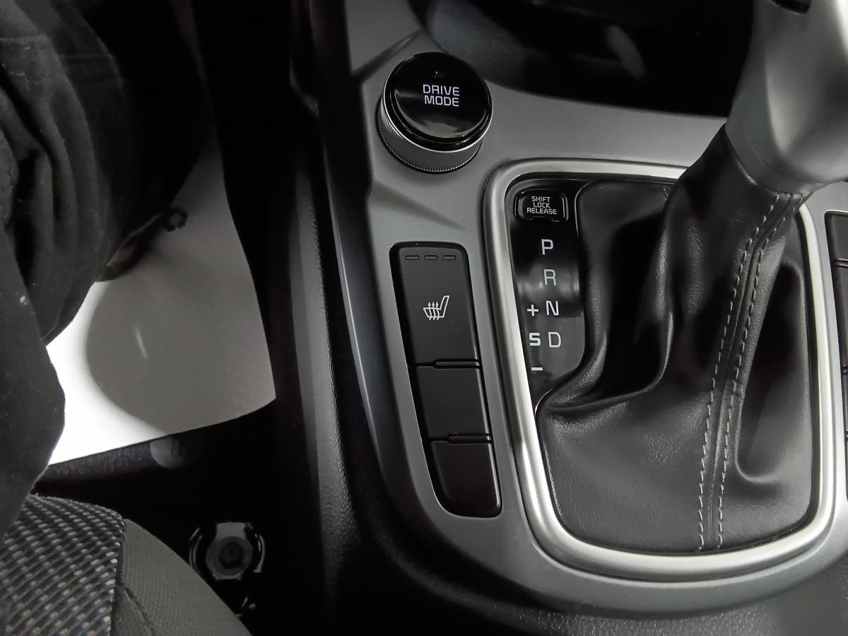 2023 Kia Seltos - Image 29