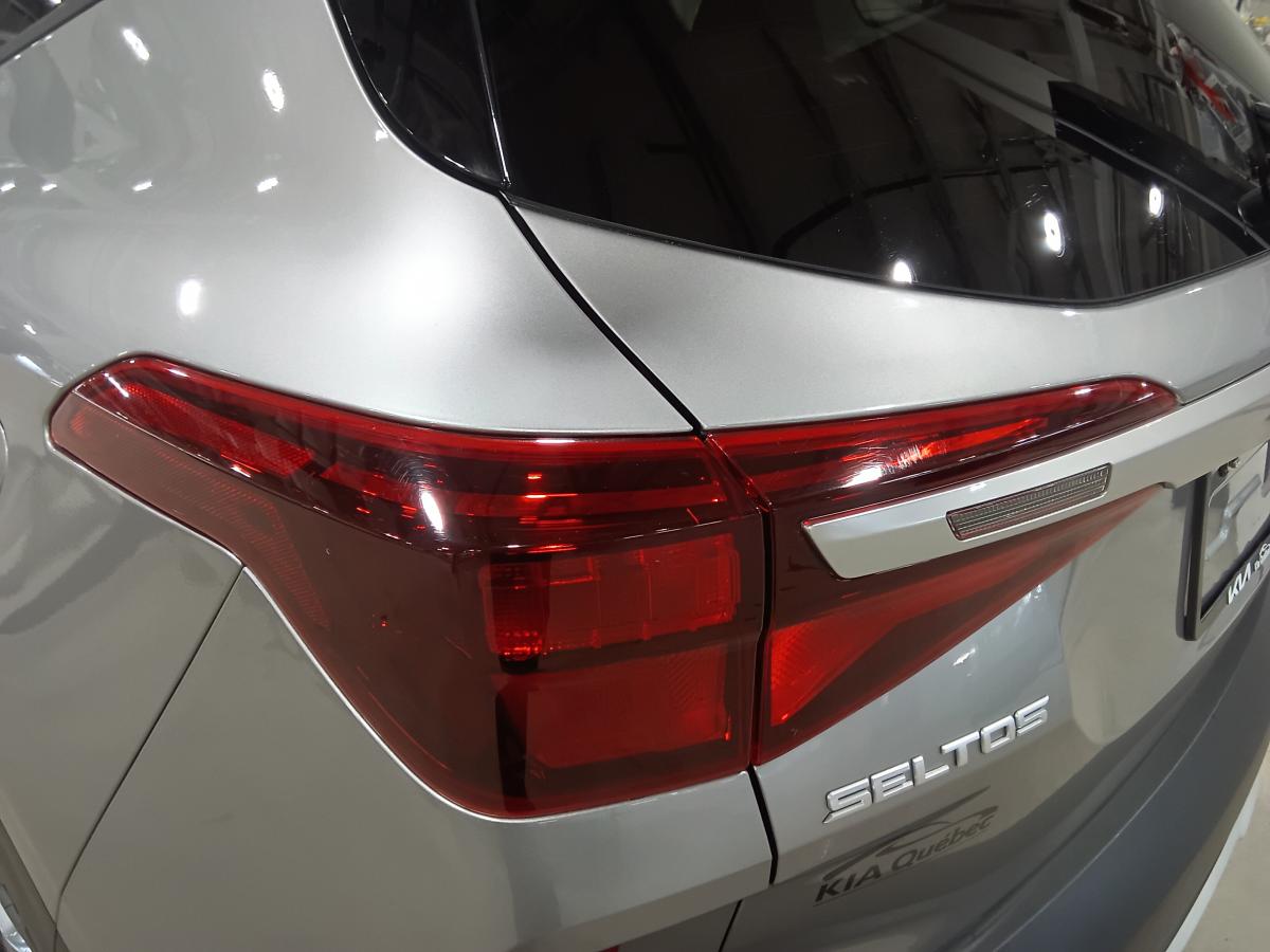 2022 Kia Seltos - Image 10