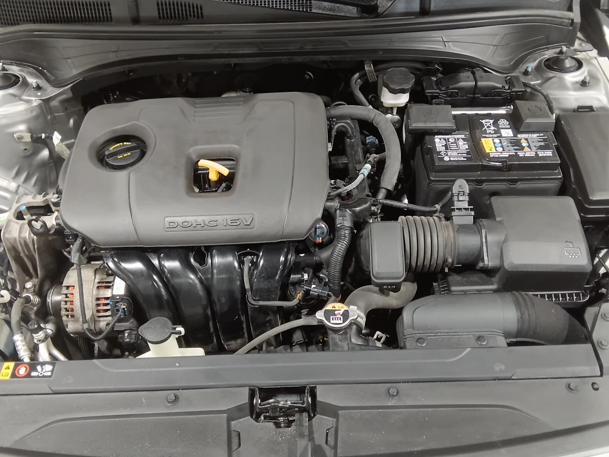 2023 Kia Forte - Image 8