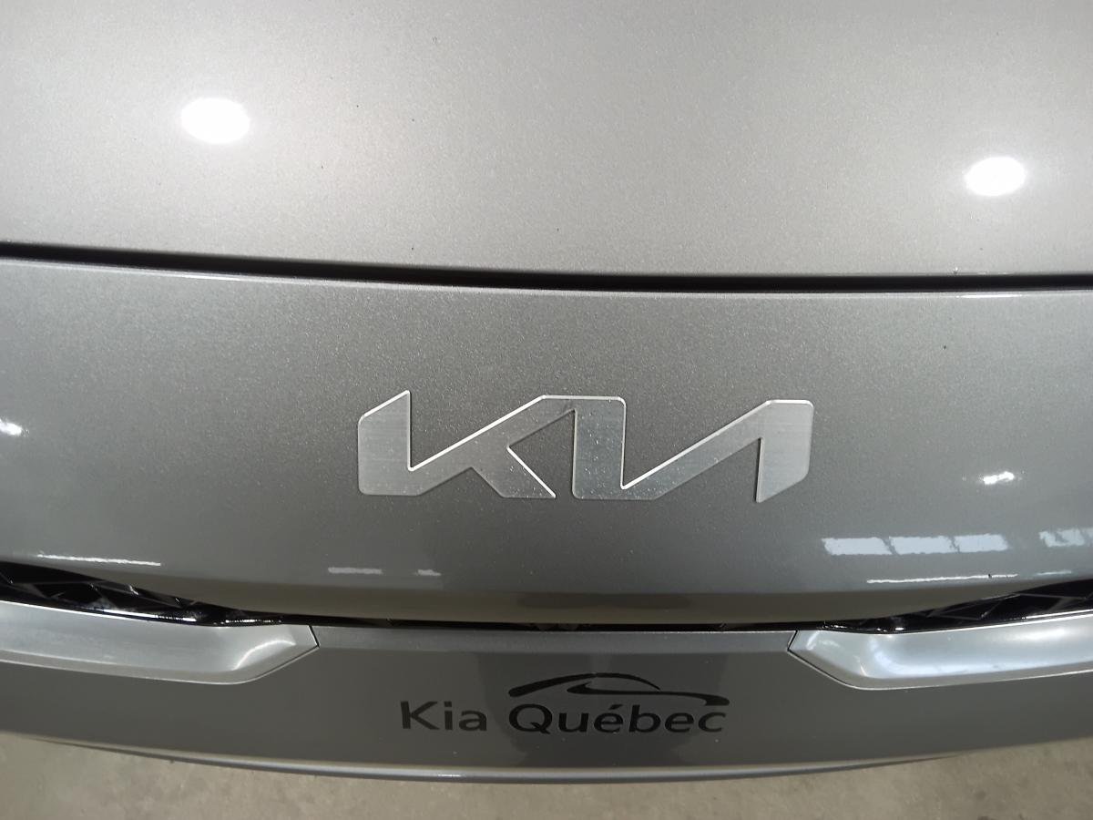 2023 Kia Forte - Image 10