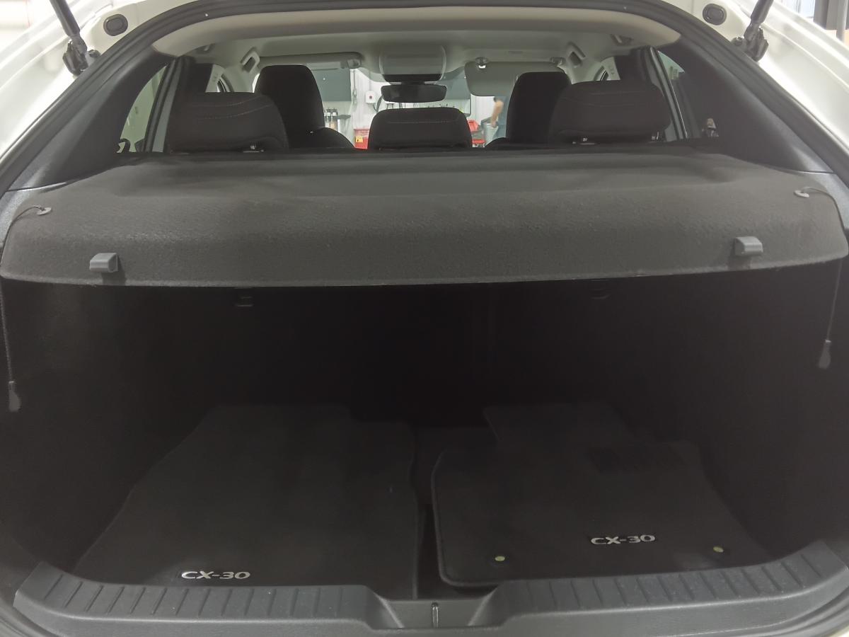 2025 Mazda CX-30 - Image 9