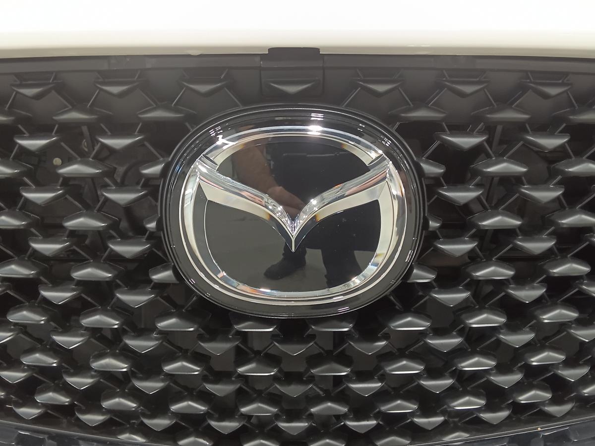 2025 Mazda CX-30 - Image 11