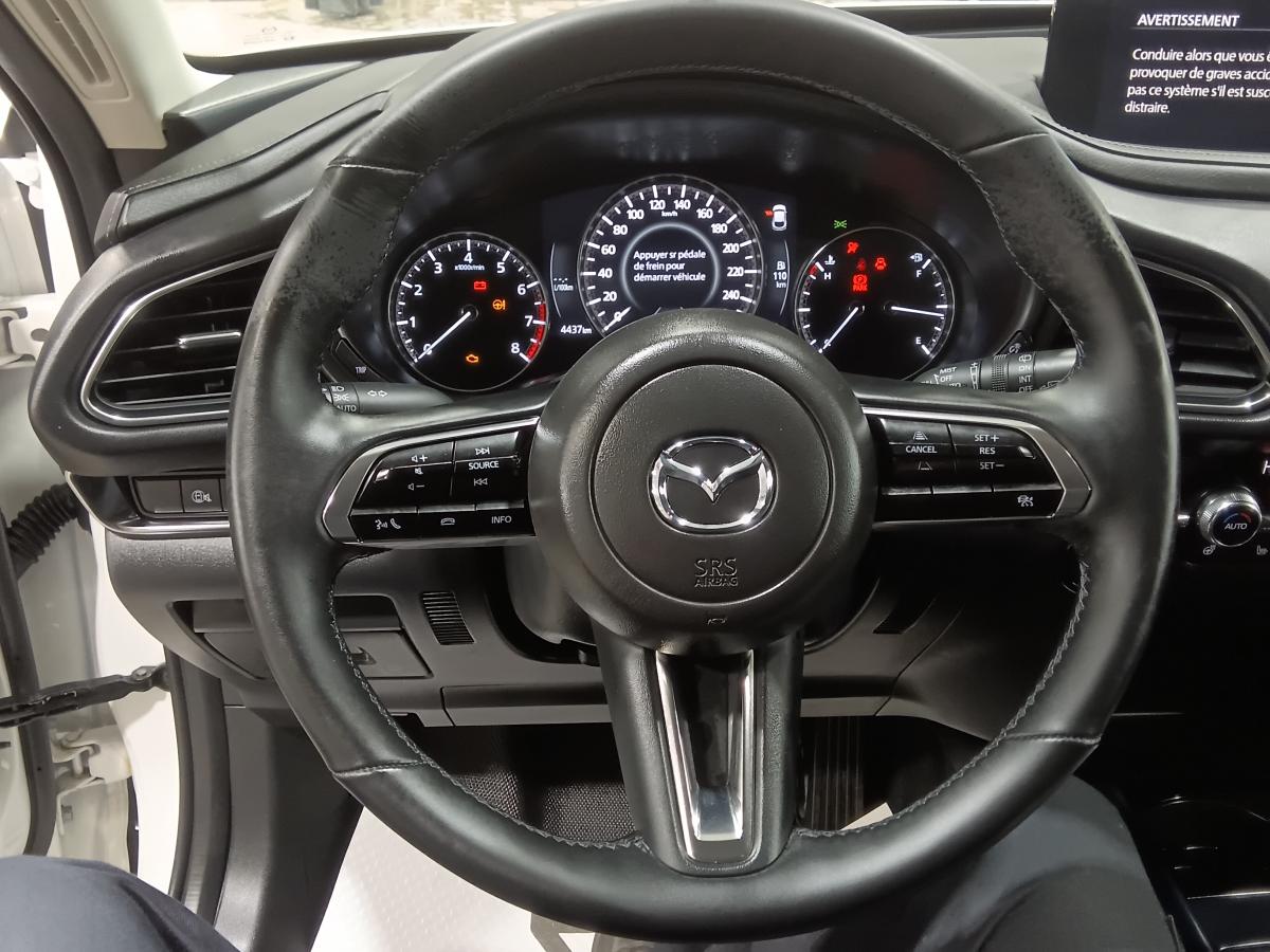 2025 Mazda CX-30 - Image 15
