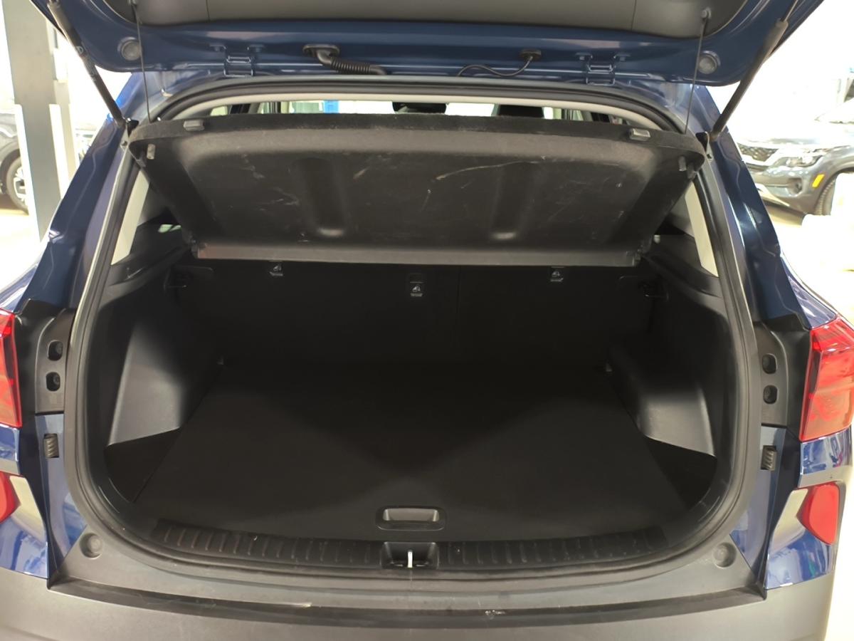 2023 Kia Seltos - Image 9