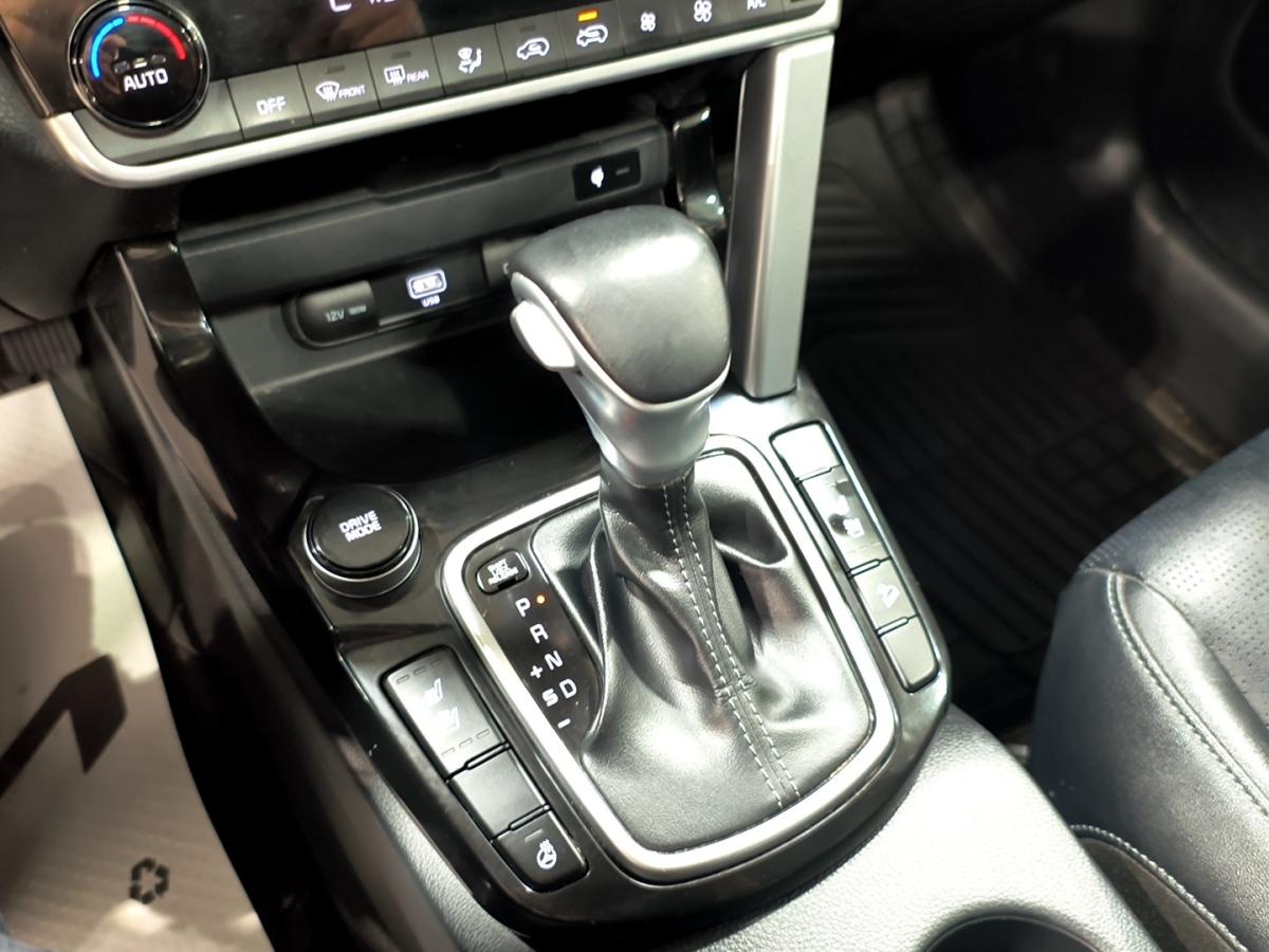 2023 Kia Seltos - Image 19