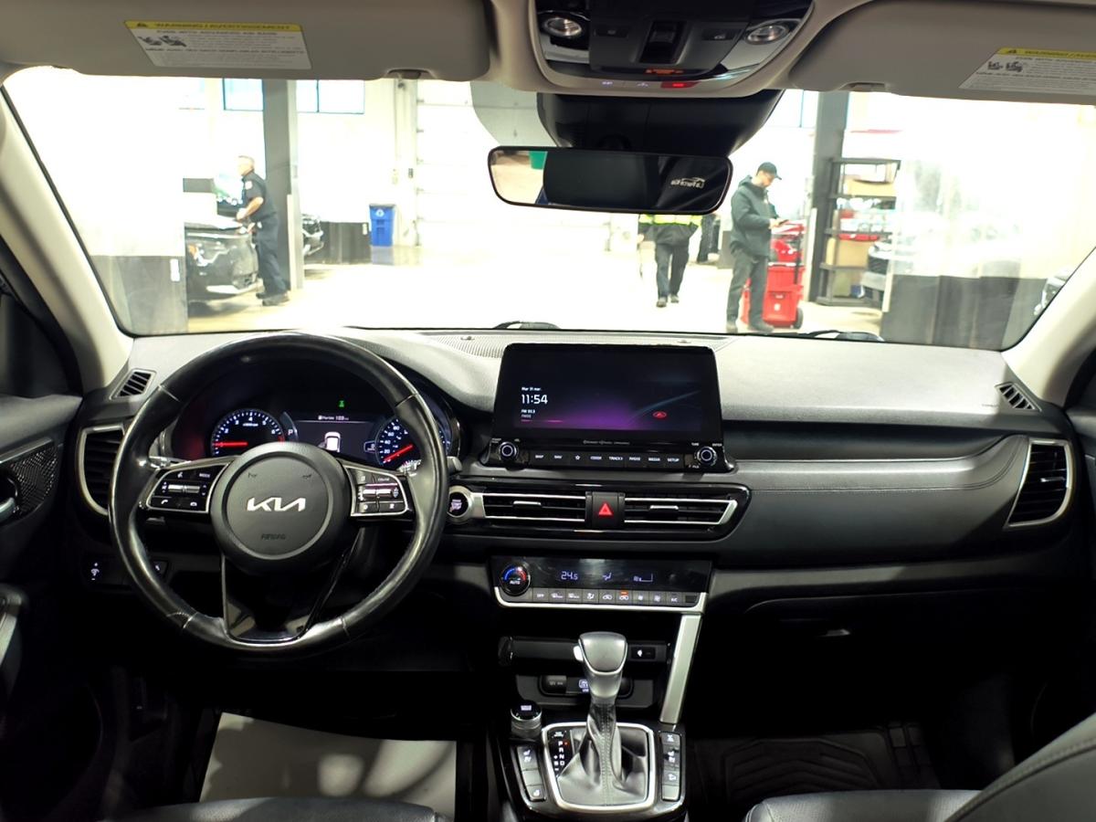 2023 Kia Seltos - Image 22