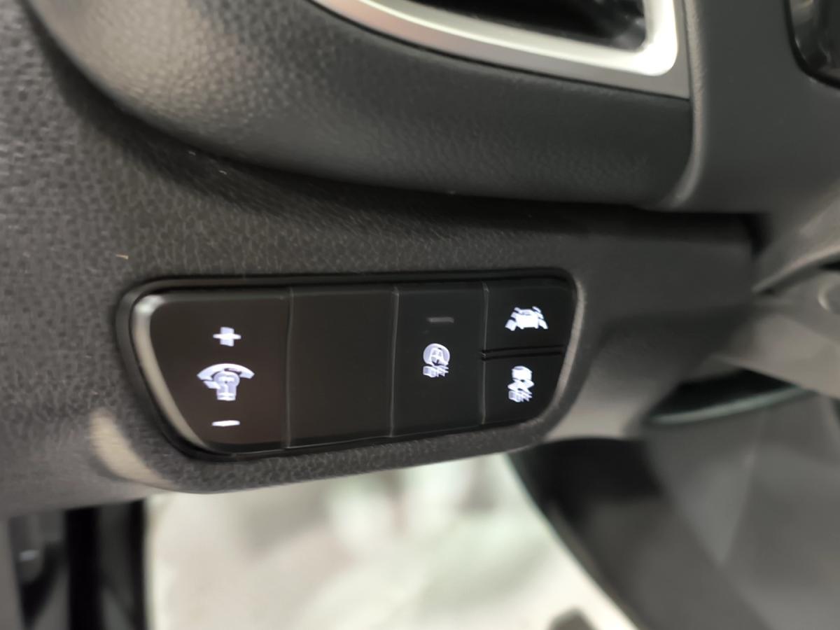 2023 Kia Seltos - Image 26