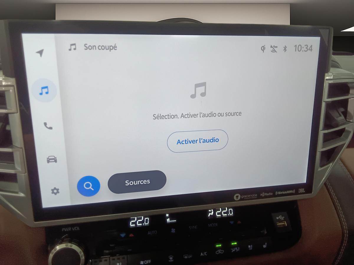 2022 Toyota Tundra Hybrid - Image 16