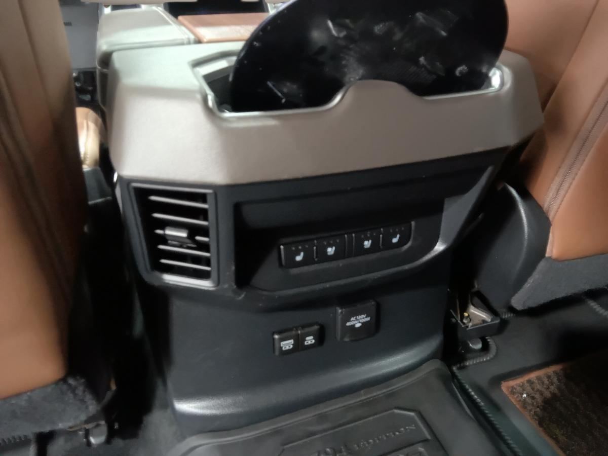 2022 Toyota Tundra Hybrid - Image 20