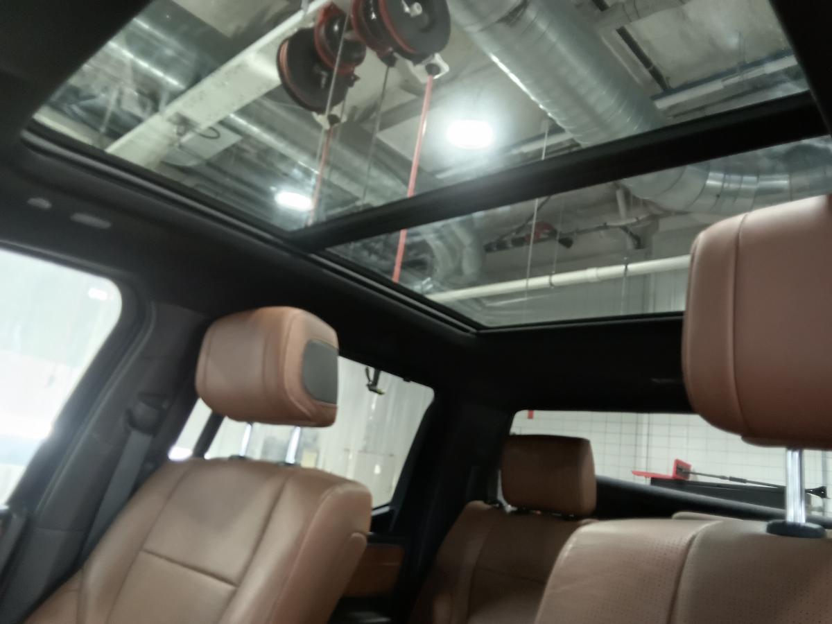 2022 Toyota Tundra Hybrid - Image 32