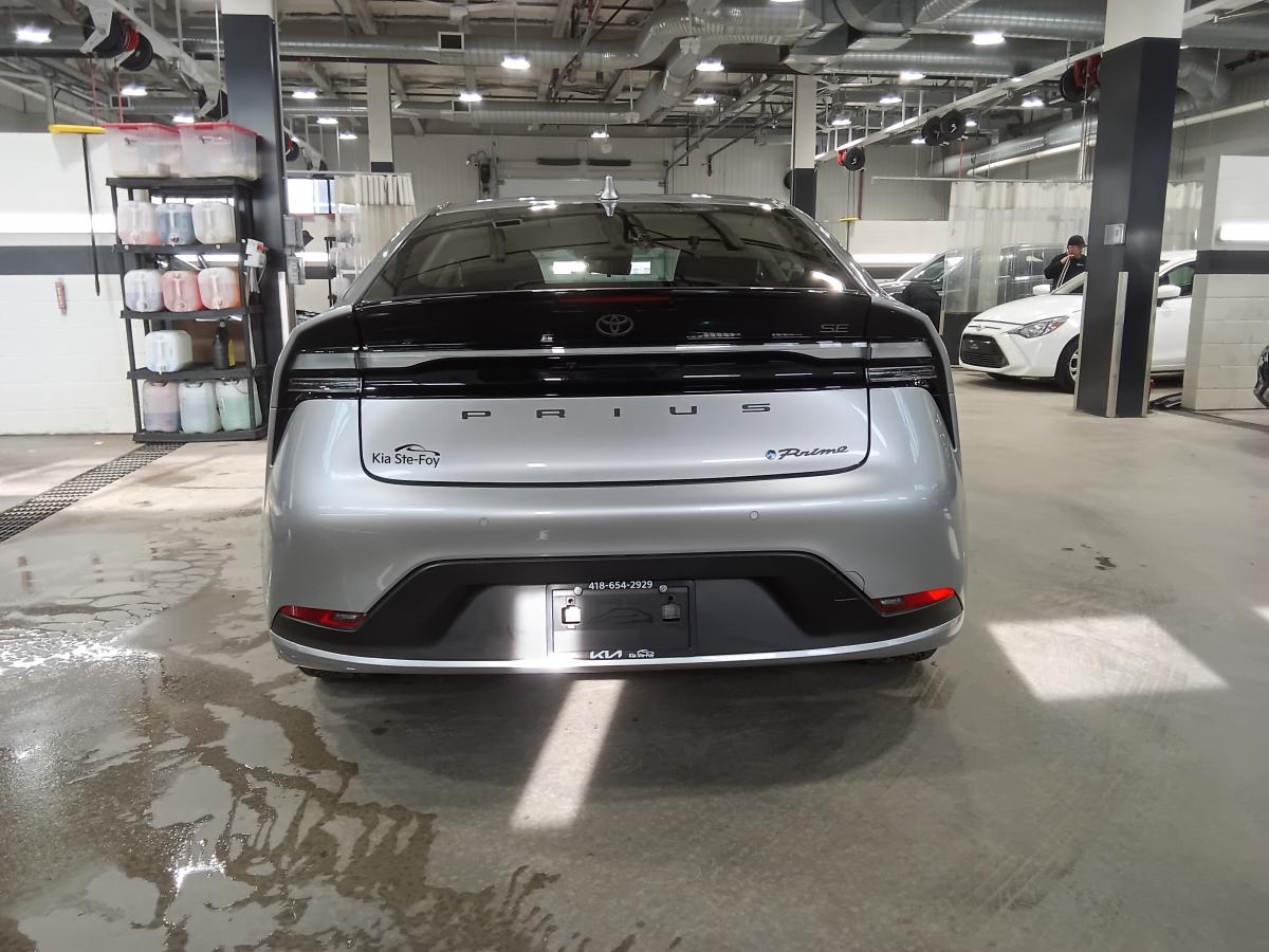 2023 Toyota Prius Prime - Image 33