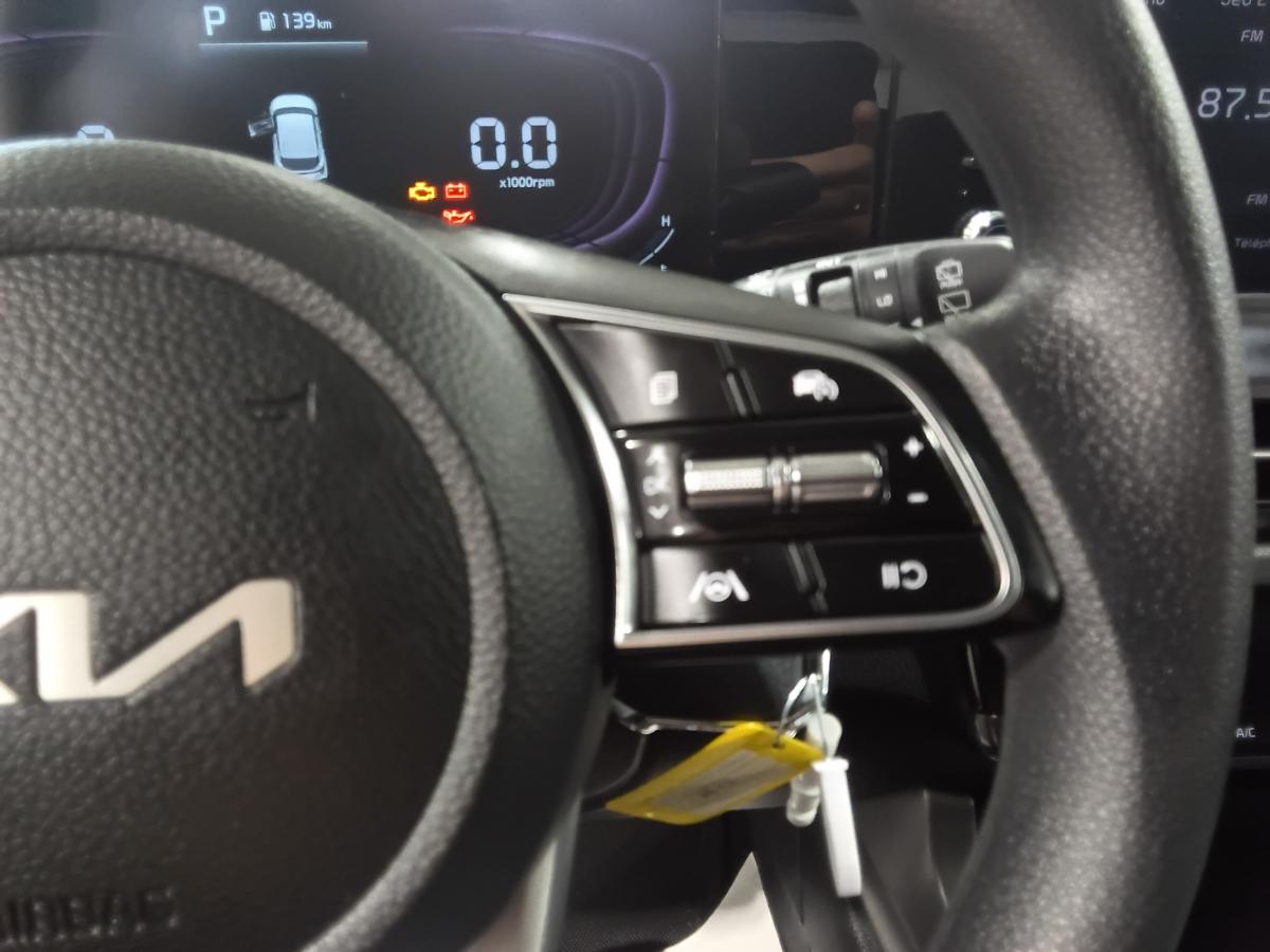 2024 Kia Seltos - Image 18