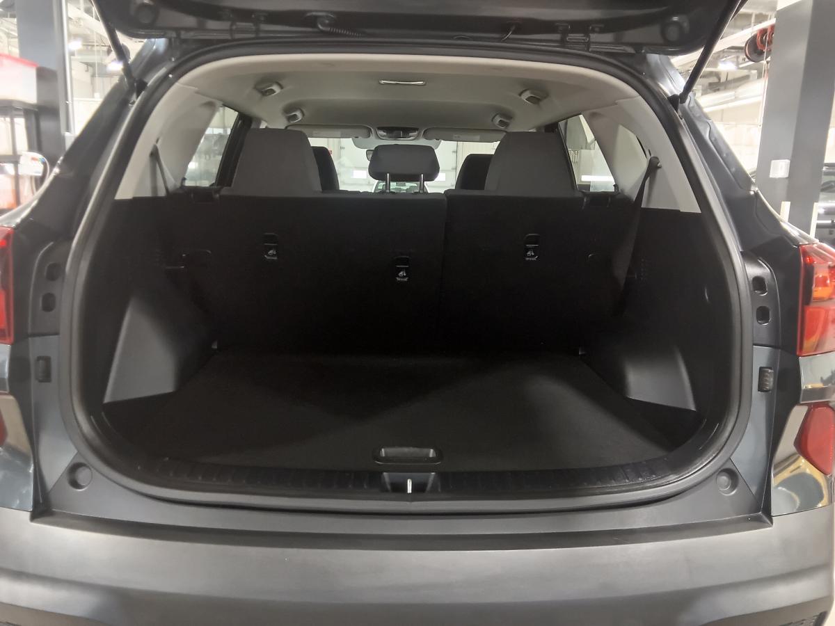 2022 Kia Seltos - Image 9