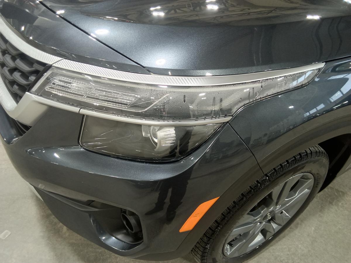 2022 Kia Seltos - Image 10