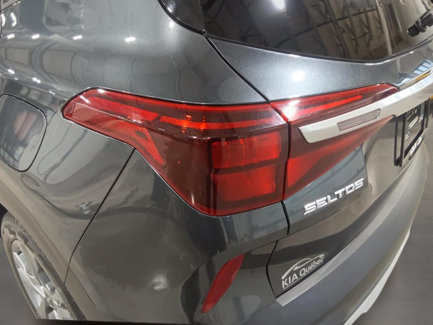 2022 Kia Seltos - Image 12