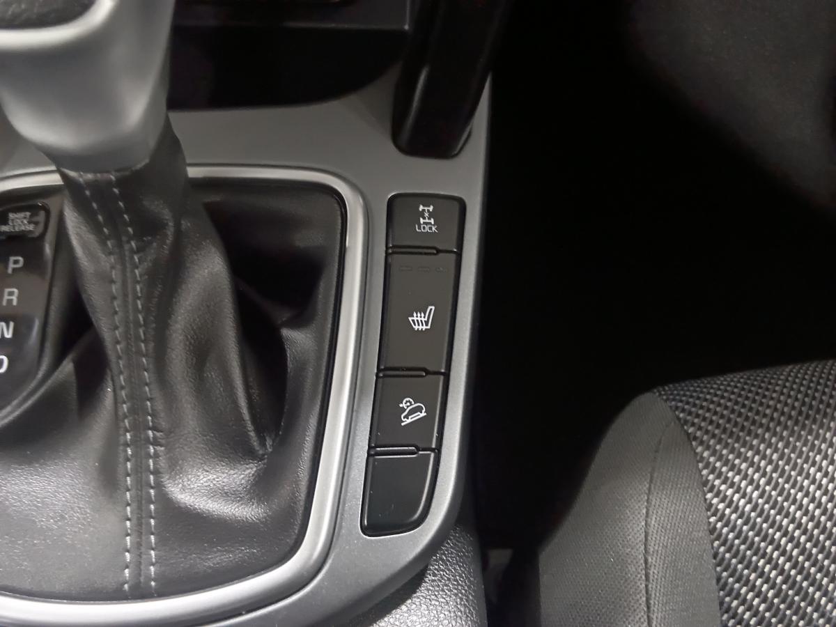 2022 Kia Seltos - Image 30