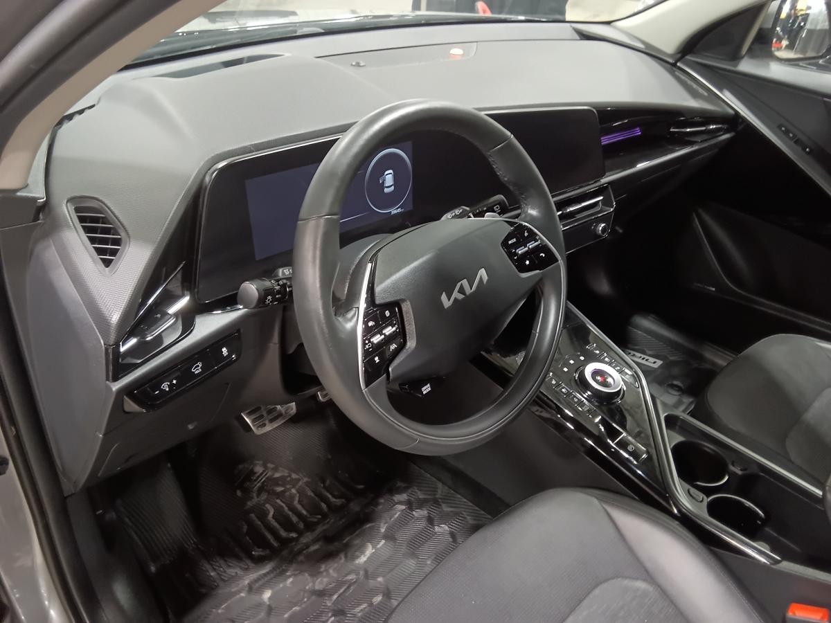 2023 Kia Niro EV - Image 10