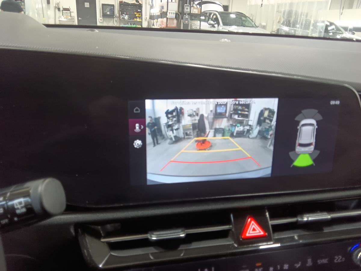 2023 Kia Niro EV - Image 17