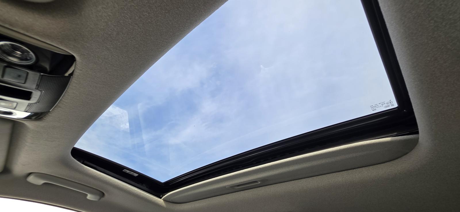 2023 Kia Niro EV - Image 32