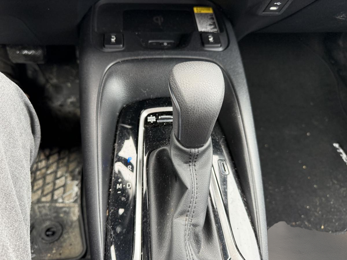 2023 Toyota Corolla - Image 21