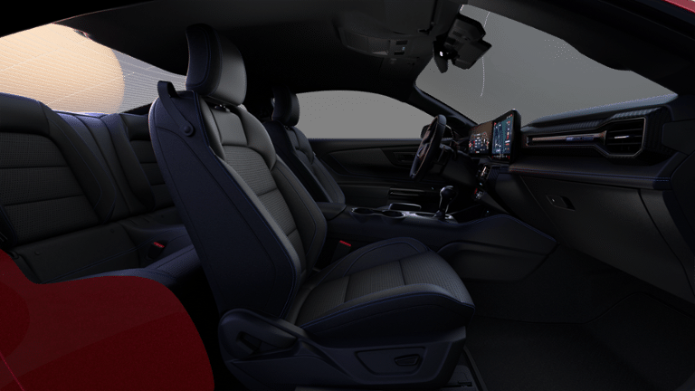 2025 Ford Mustang - Image 9
