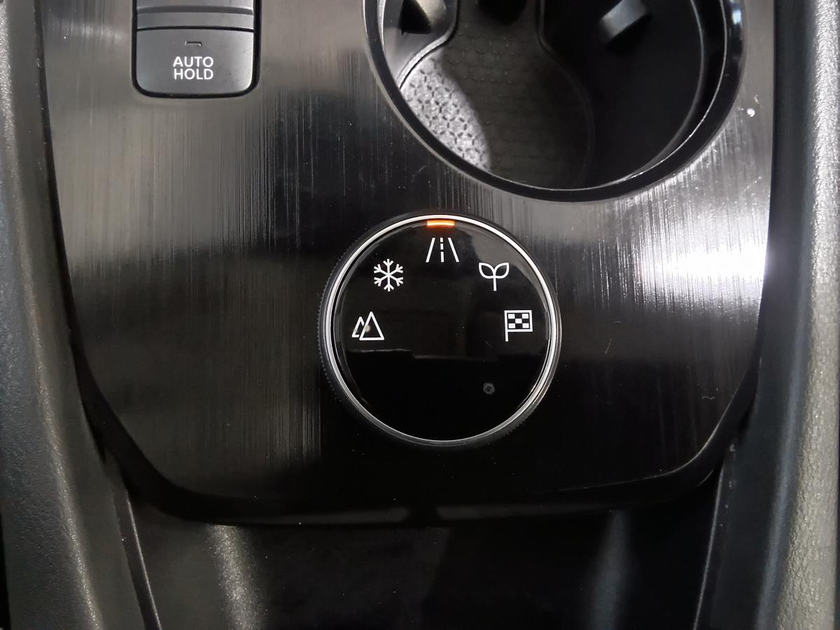 2024 Nissan Rogue - Image 21