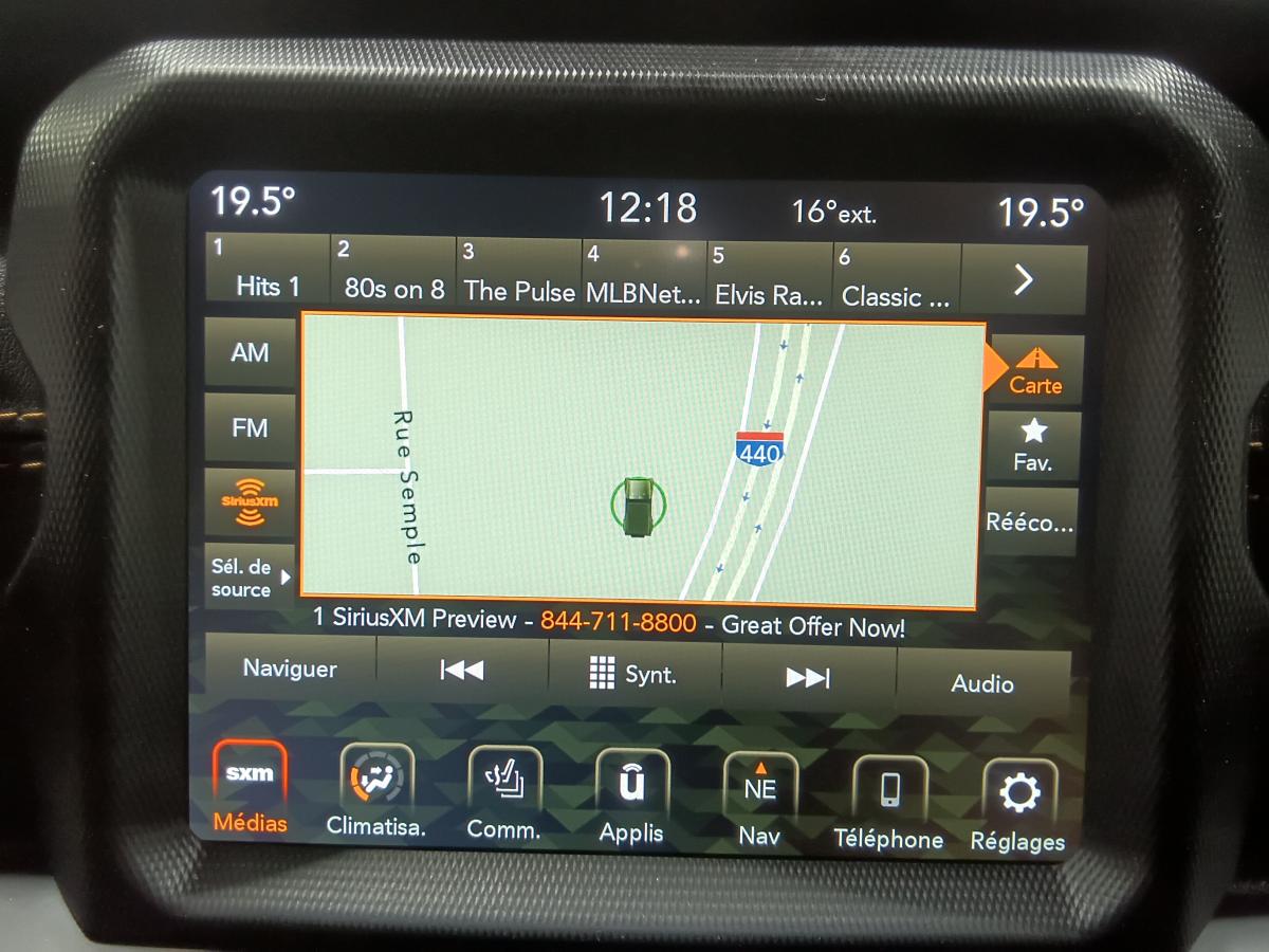 2023 Jeep Wrangler 4xe - Image 31