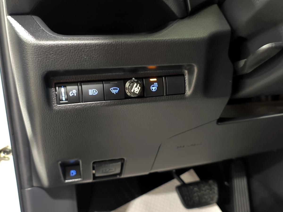 2021 Toyota RAV4 Prime - Image 27