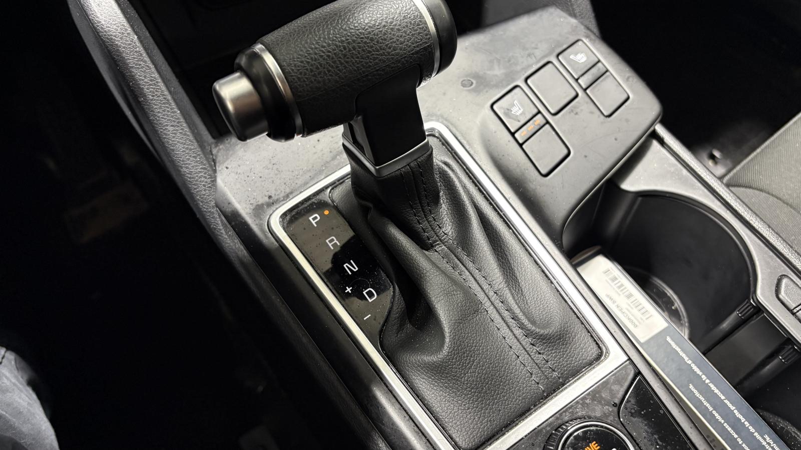 2024 Kia Sportage - Image 21