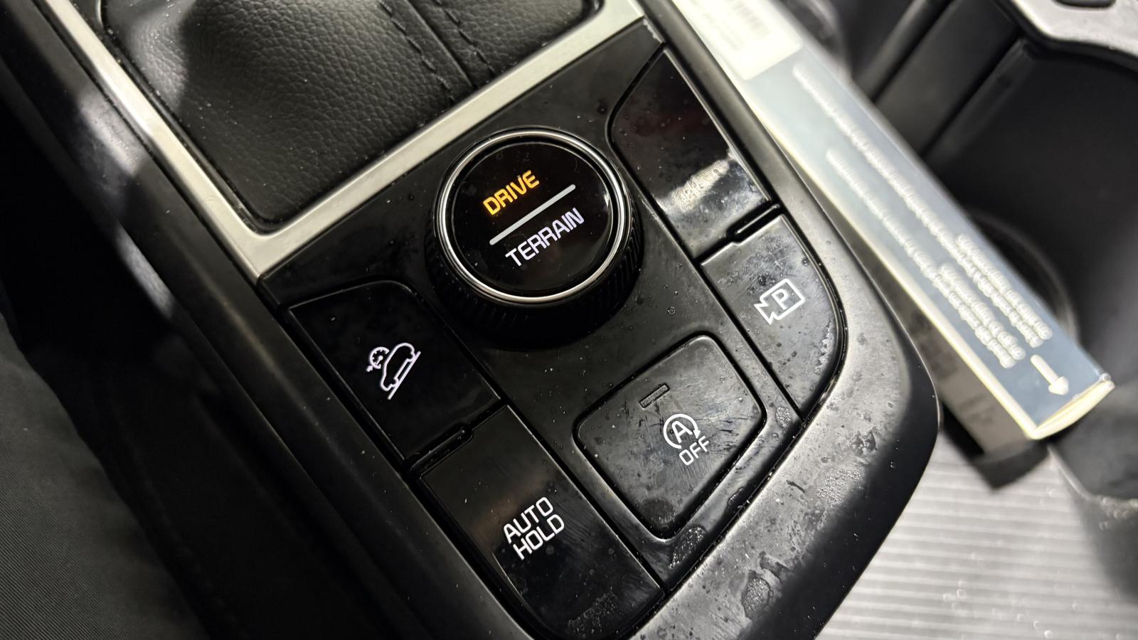 2024 Kia Sportage - Image 22